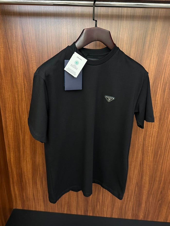 Göğüs Tonaton Metal Logolu T-Shirt