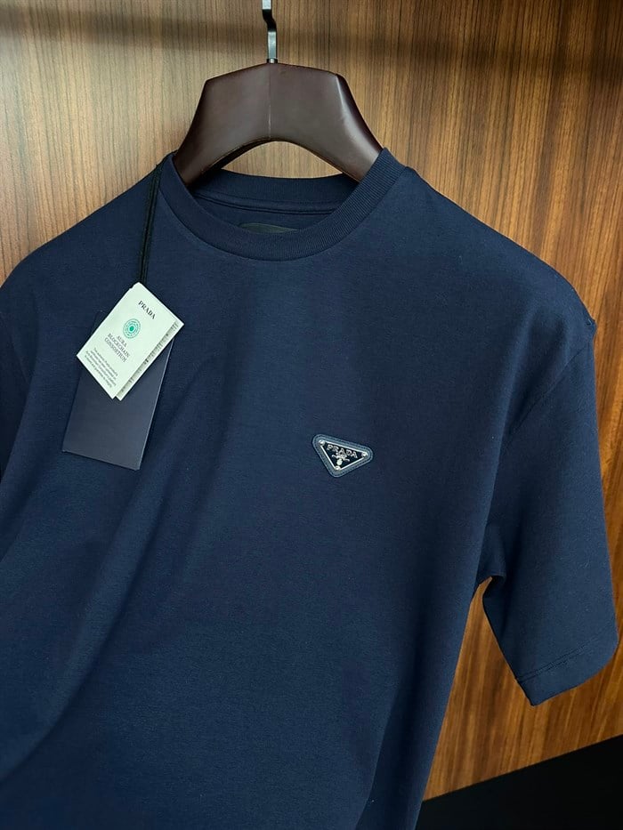 Göğüs Tonaton Metal Logolu T-Shirt