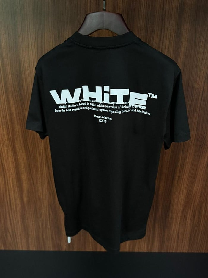 Göğüs Ve Sırt Yazı Baskılı T-Shirt