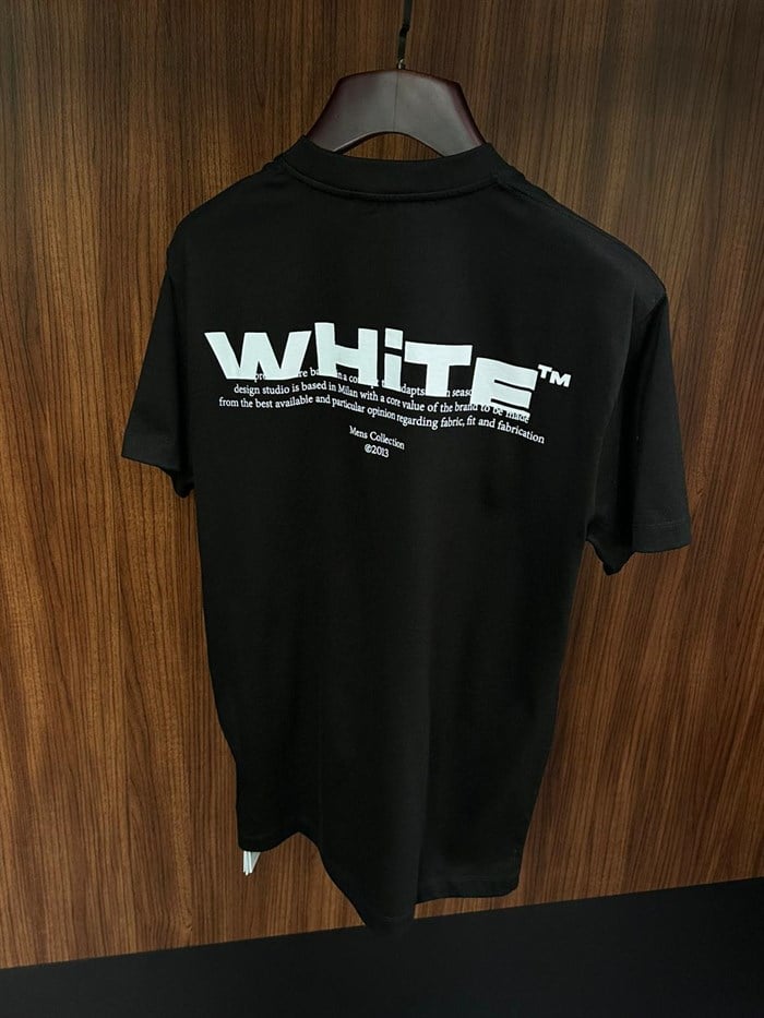 Göğüs Ve Sırt Yazı Baskılı T-Shirt