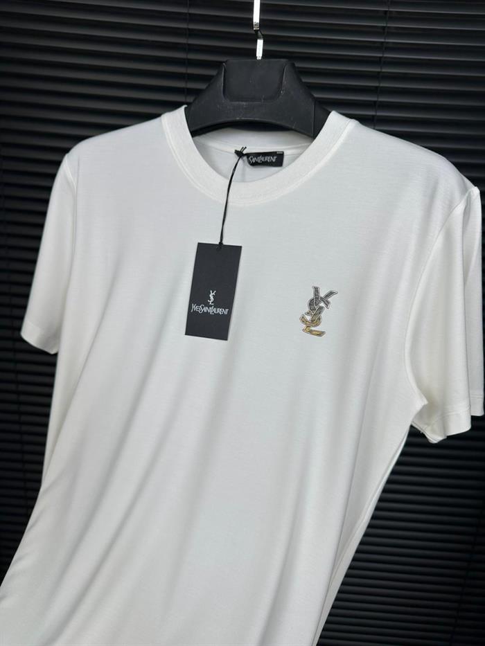 Kabartma Nakış Logolu Basic T-Shirt