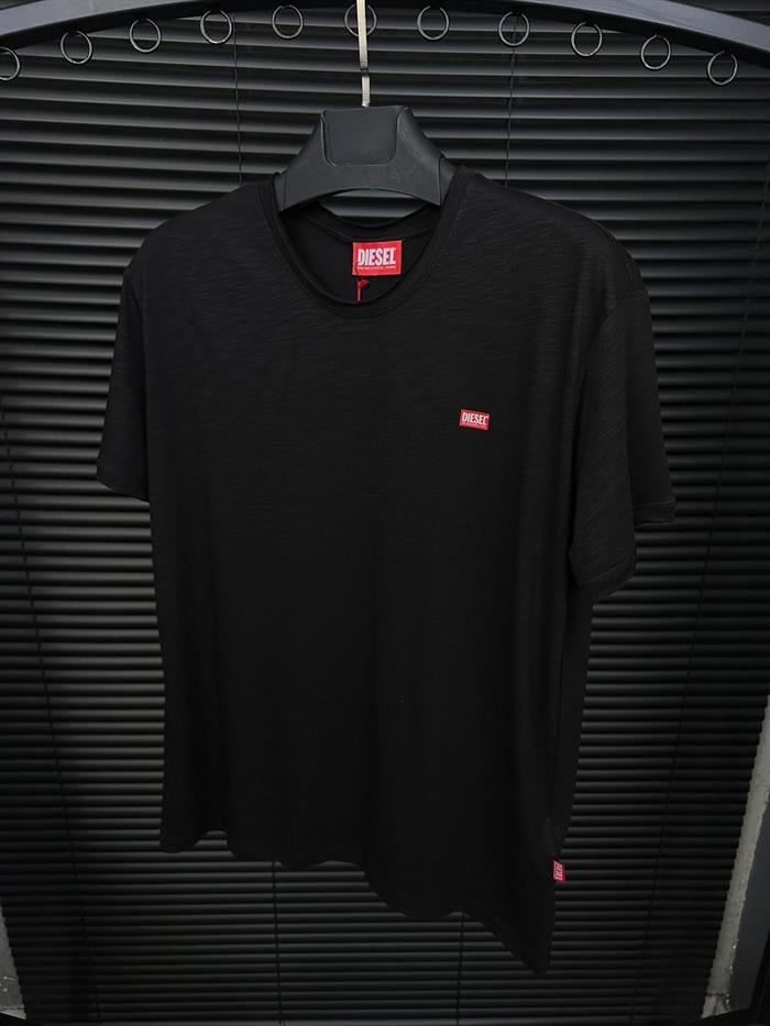 Marka Logolu Flamlı Kumaş T-Shirt