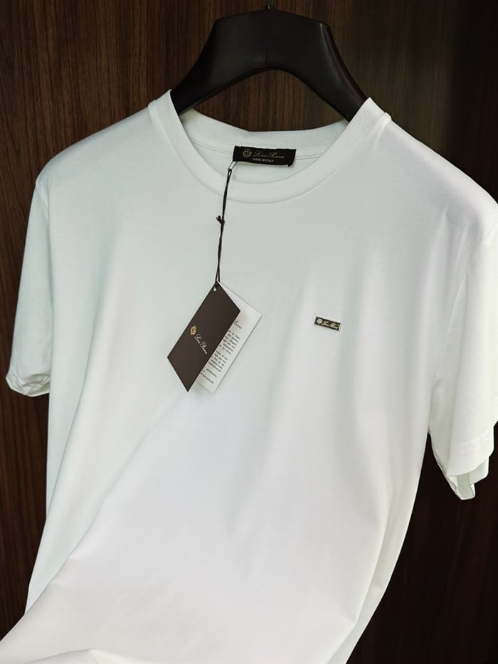 Metal Logolu Bisiklet Yaka T-Shirt