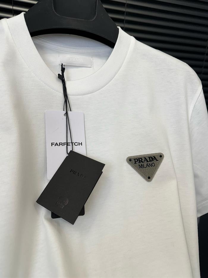 Nakış Kabartma Logolu Basic T-Shirt