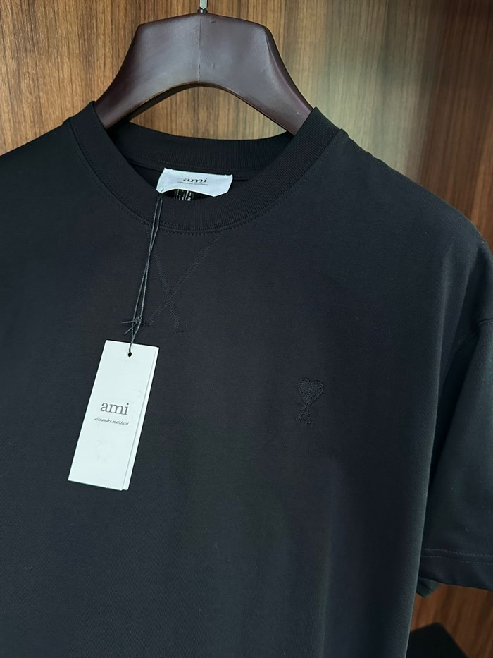 Nakış Logolu T-Shirt