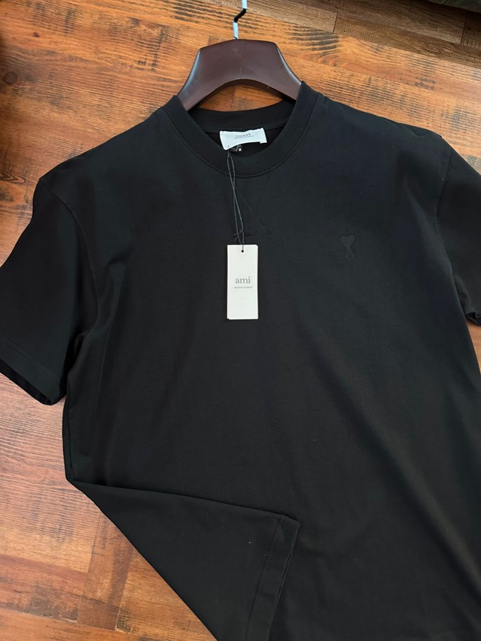 Nakış Logolu T-Shirt
