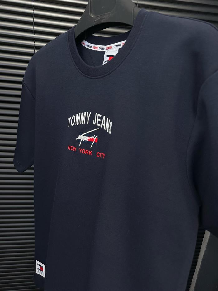 Nakış Marka Yazılı T-Shirt
