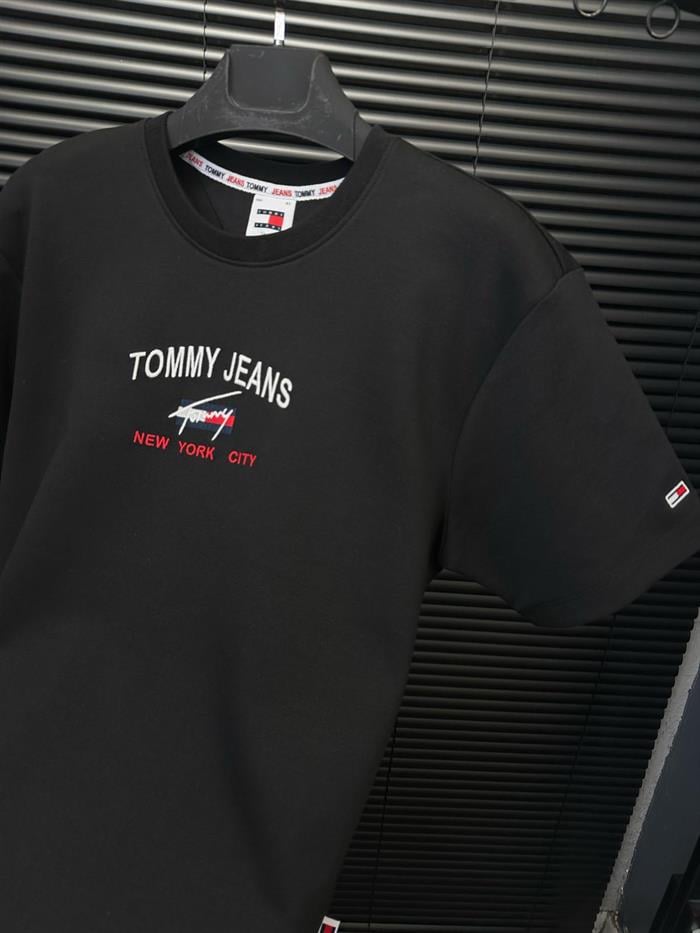 Nakış Marka Yazılı T-Shirt
