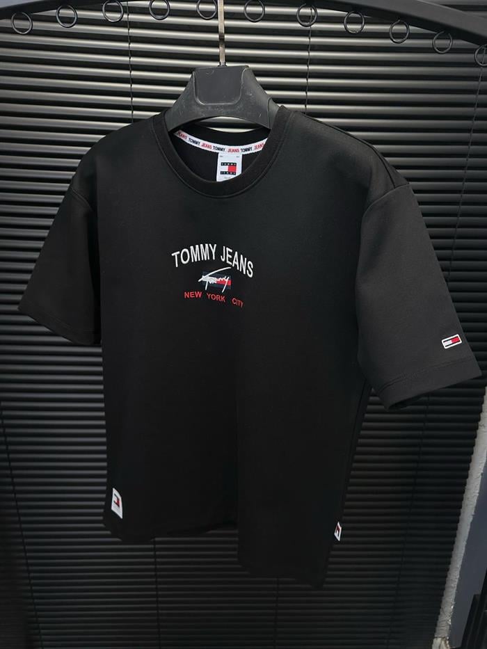 Nakış Marka Yazılı T-Shirt