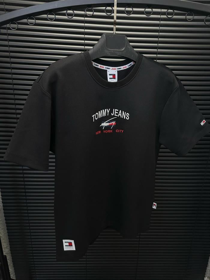 Nakış Marka Yazılı T-Shirt