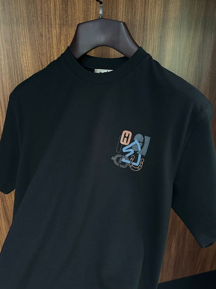Puzzle Plastik Logo T-Shirt