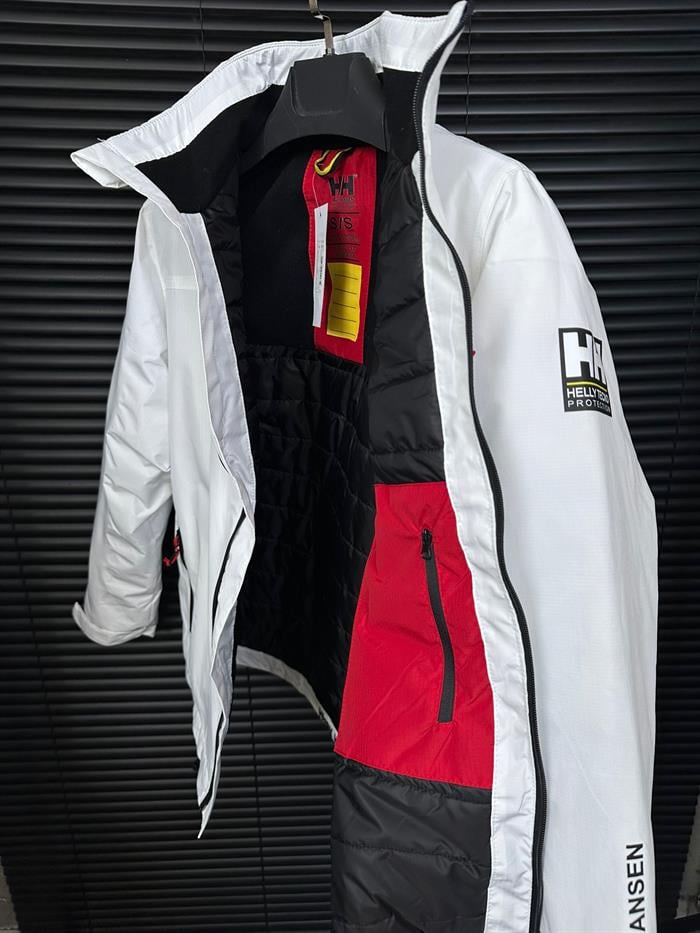 İçi Polarlı Marka Logolu Su Geçirmez Ceket