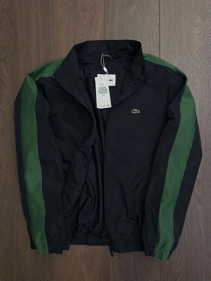 Nakış Logolu Kol Detaylı Ceket