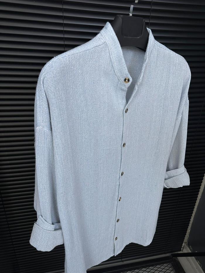 Kafes Buldan Hakim Yaka Gömlek