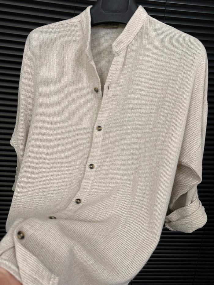 Kafes Buldan Hakim Yaka Gömlek