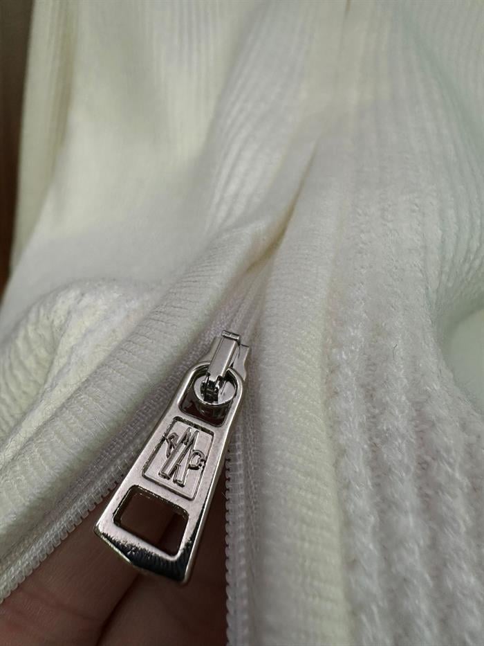 Marka Logolu Pirinç Örgü Hırka