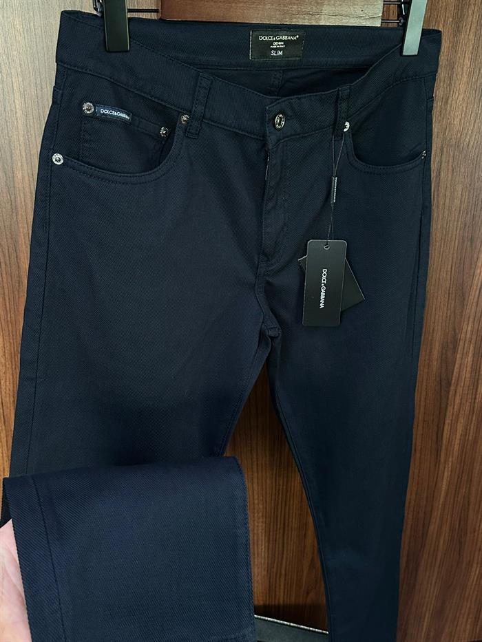 Arka Cep Metal Logo Detaylı Pantolon