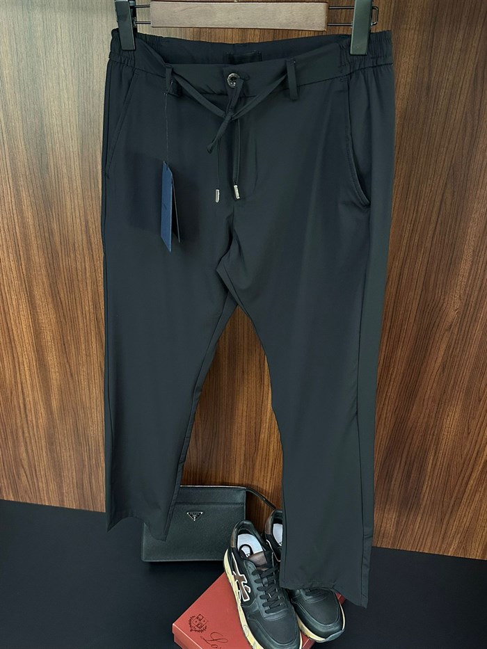 Metal Logolu Jogger Pantolon