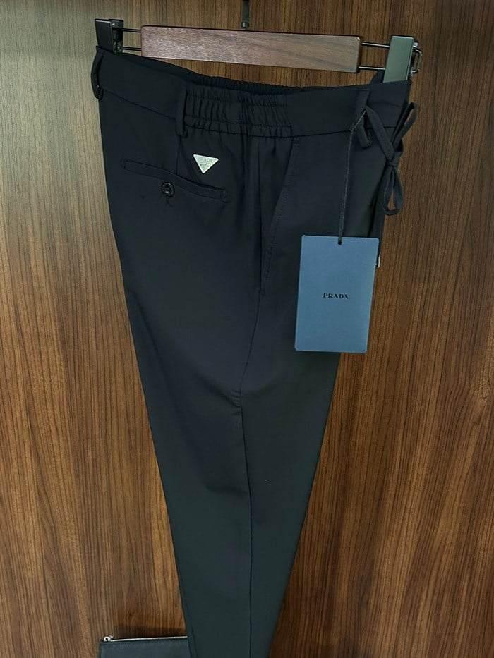 Metal Logolu Jogger Pantolon