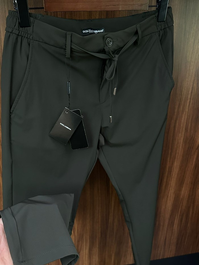 Metal Logolu Jogger Pantolon