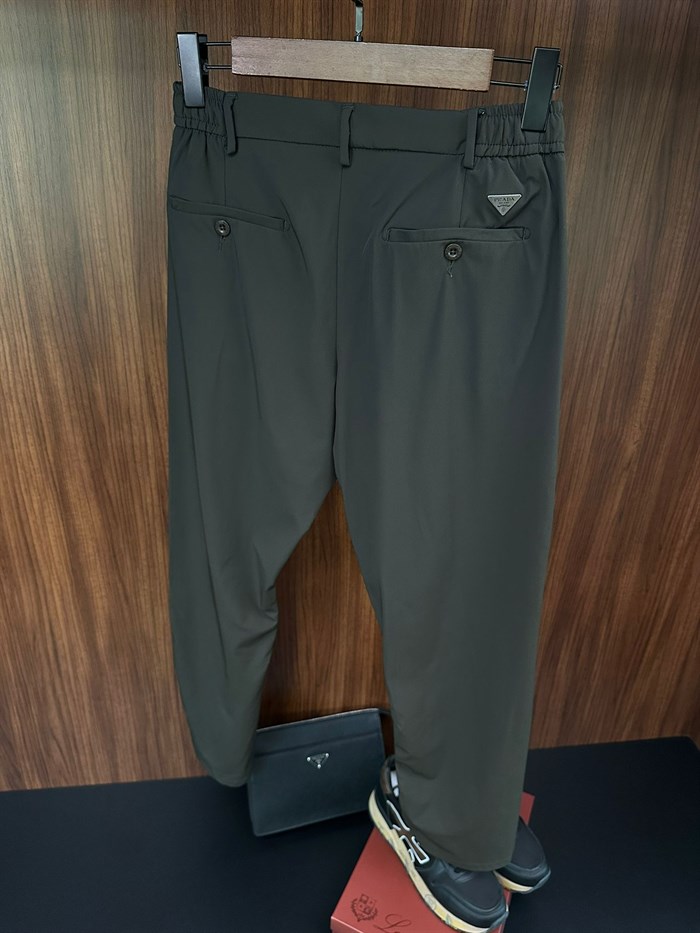 Metal Logolu Jogger Pantolon