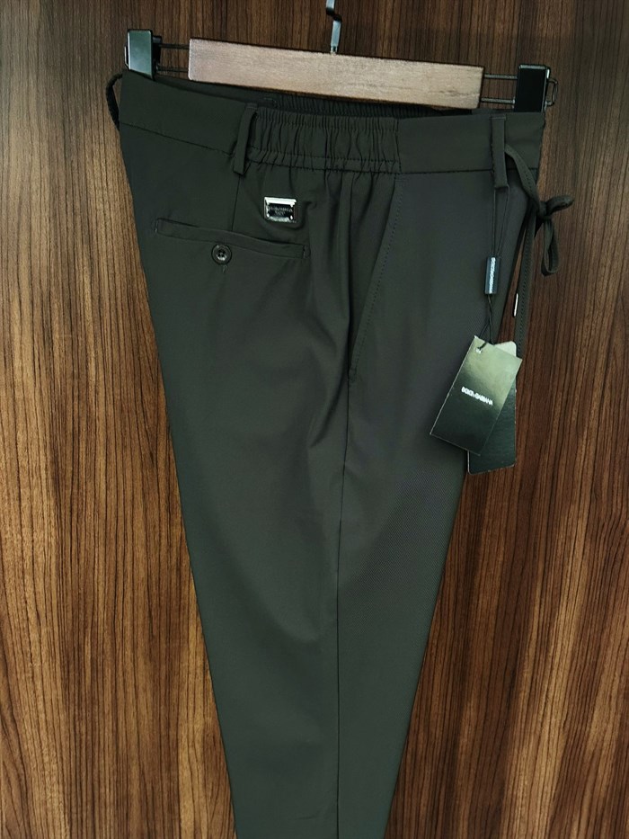 Metal Logolu Jogger Pantolon