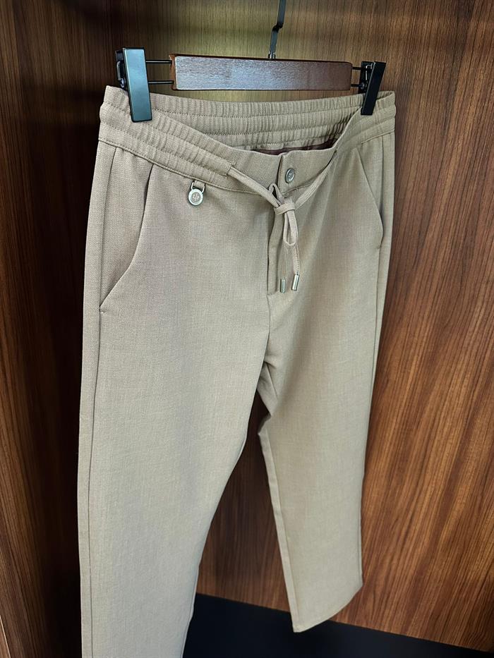 Metal Logolu Beli Lastikli Jogger