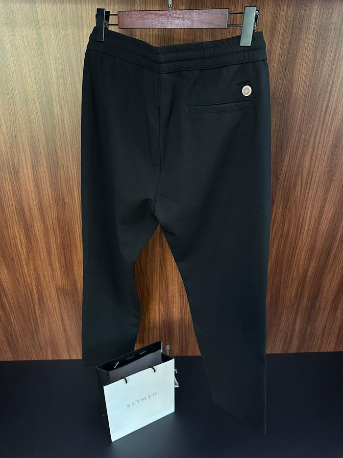 Metal Logolu Beli Lastikli Jogger