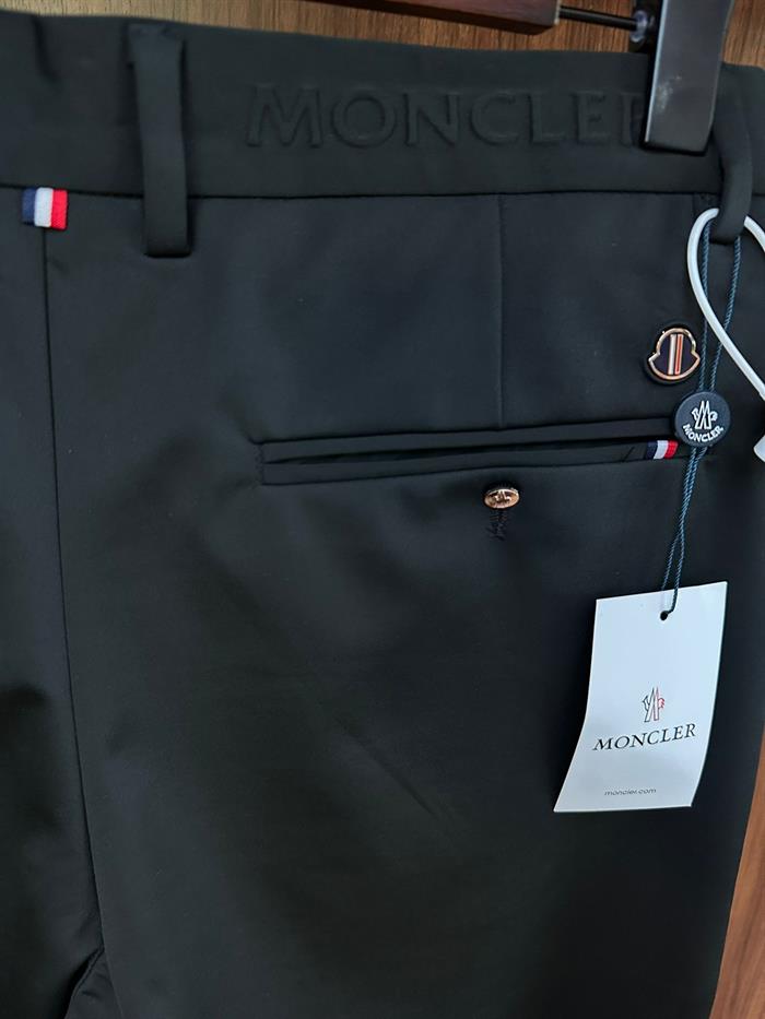 Metal Logolu Düğme Detaylı Jogger