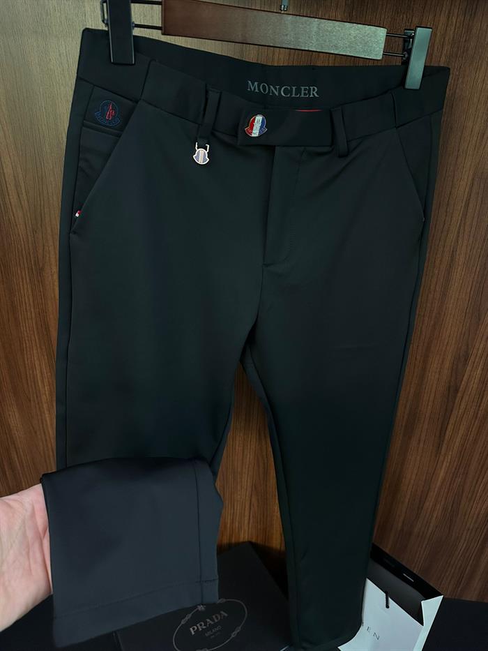 Metal Logolu Düğme Detaylı Jogger