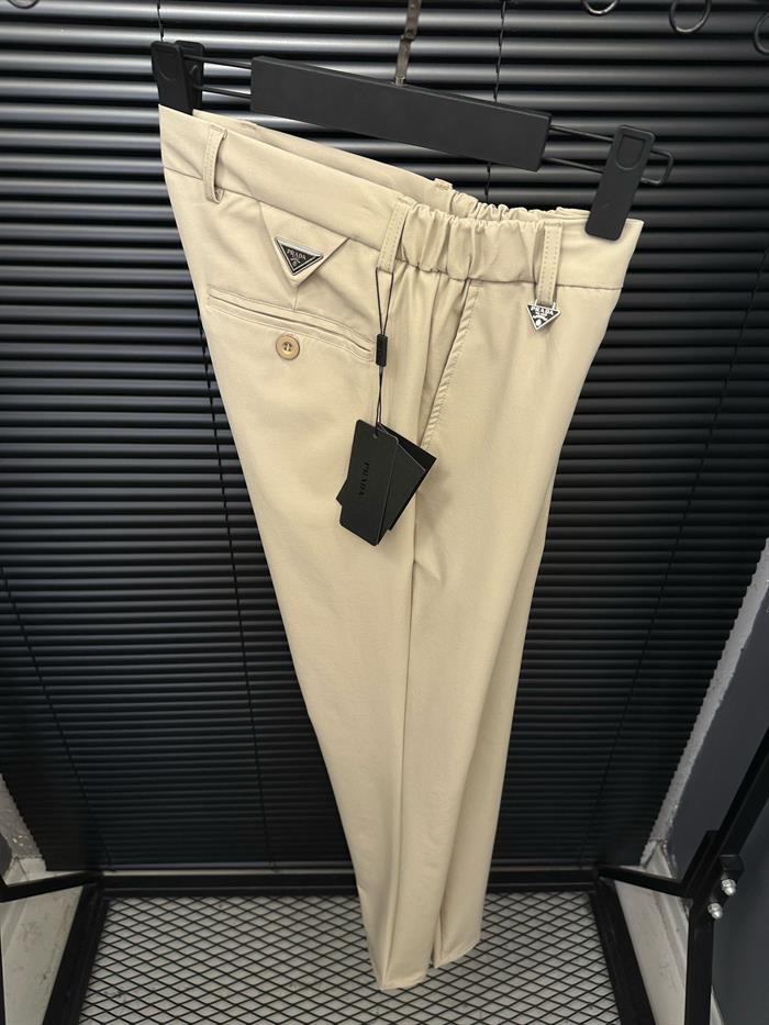 Metal Logolu Jogger Pantolon