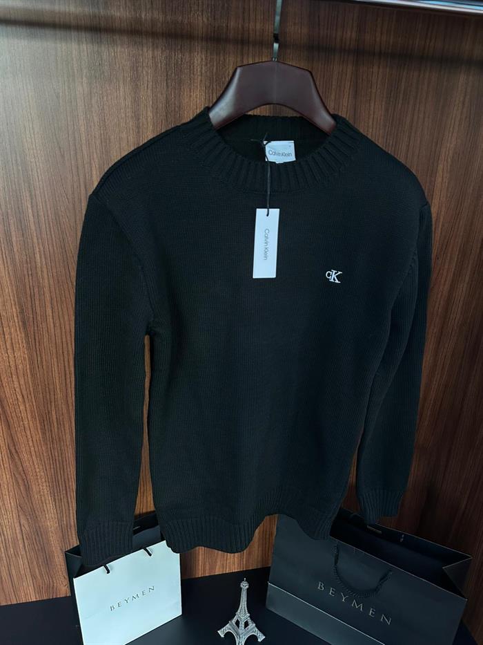 Nakış Logolu Balıkçı Yaka Triko Kazak