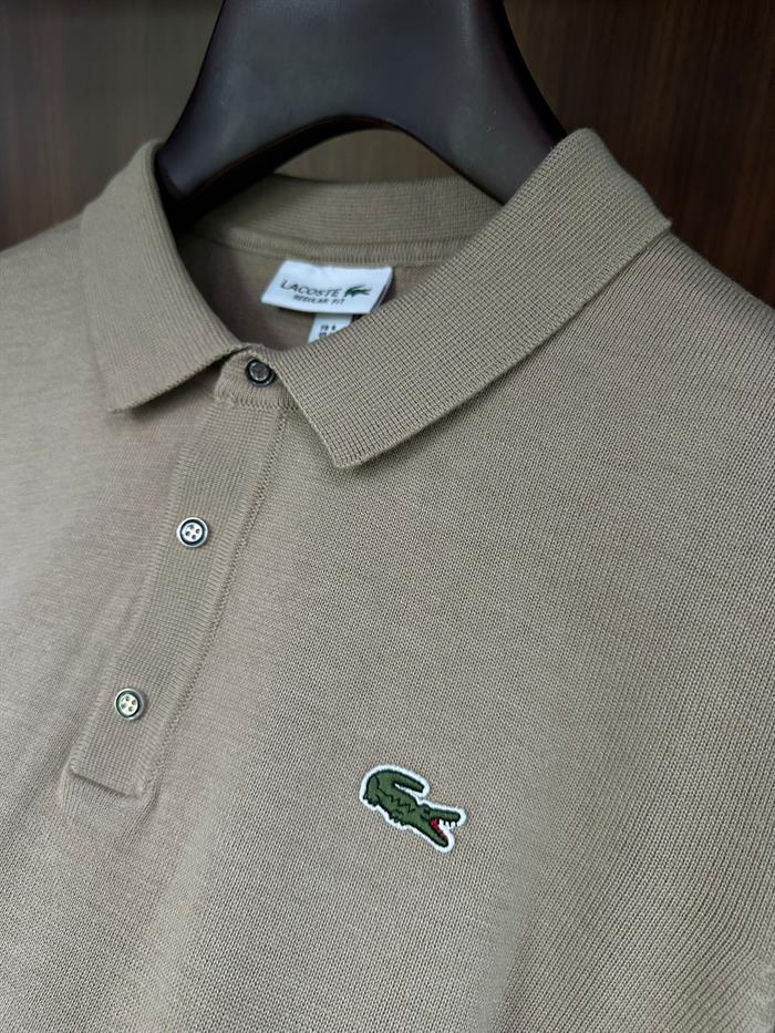 Nakış Logolu Yakalı Triko Kazak