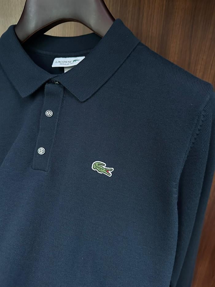 Nakış Logolu Yakalı Triko Kazak