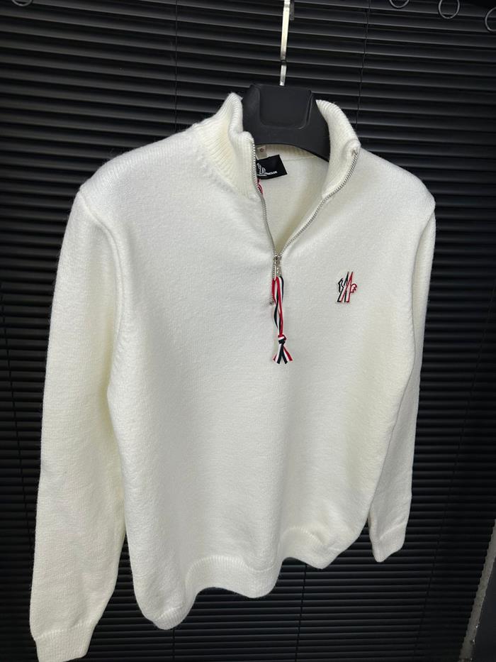 Nakış Logolu Yarım Fermuarlı Yün Kazak