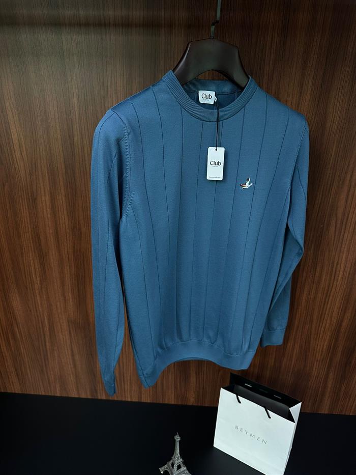 Şerit Detaylı Nakış Logolu Triko Kazak