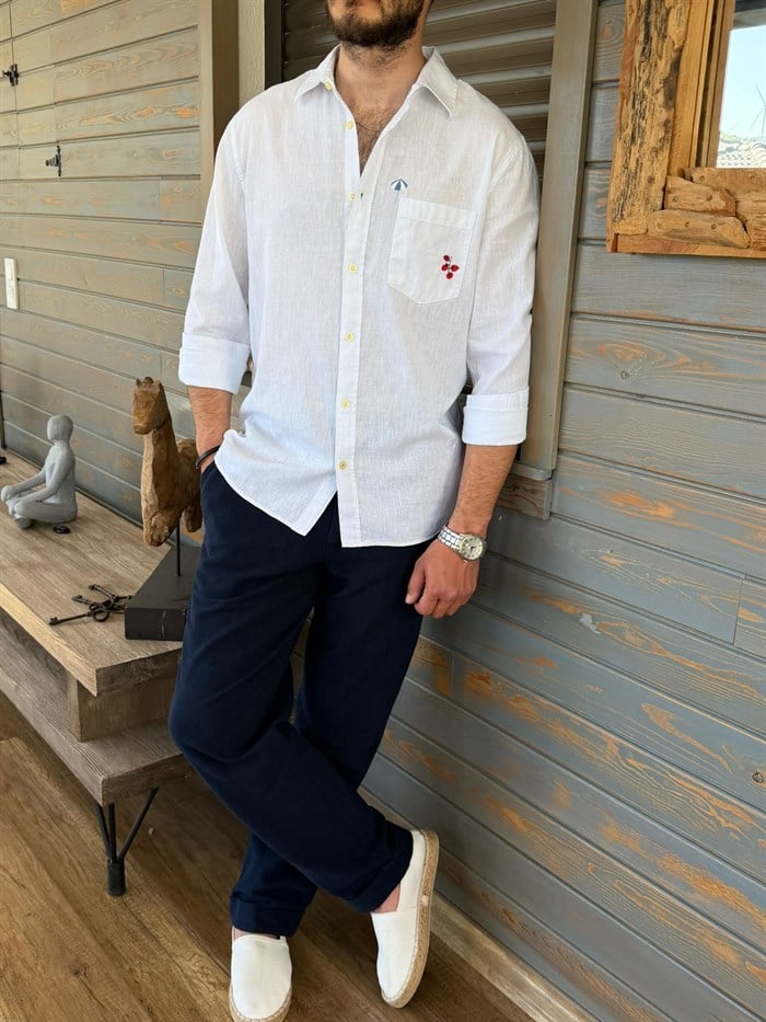 Nakış Logolu Cep Detaylı Yakalı Keten Gömlek