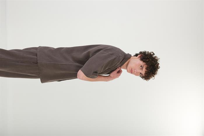 Apaş Yaka Model Dökümlü Gömlek