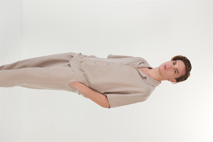 Apaş Yaka Model Dökümlü Gömlek