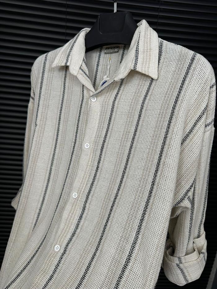 Çizgili Yakalı Keten Gömlek