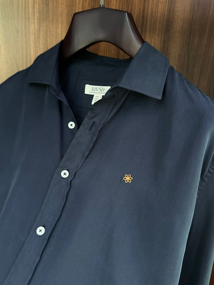 Nakış Çiçek Logolu Modal Kumaş Gömlek