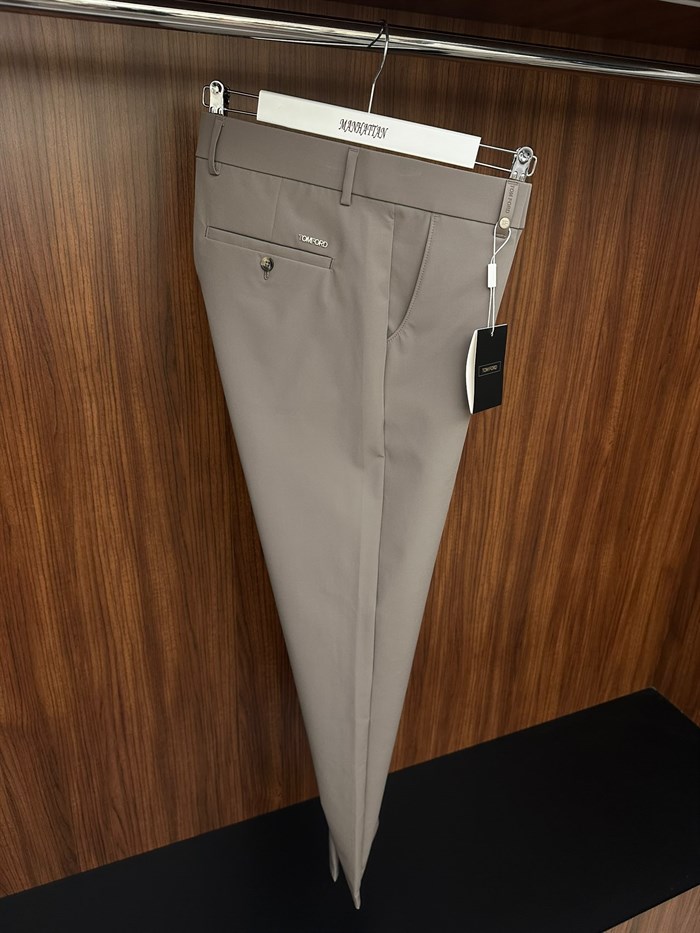 Arka Cep Metal Logo Detaylı Modal Kumaş  Pantolon