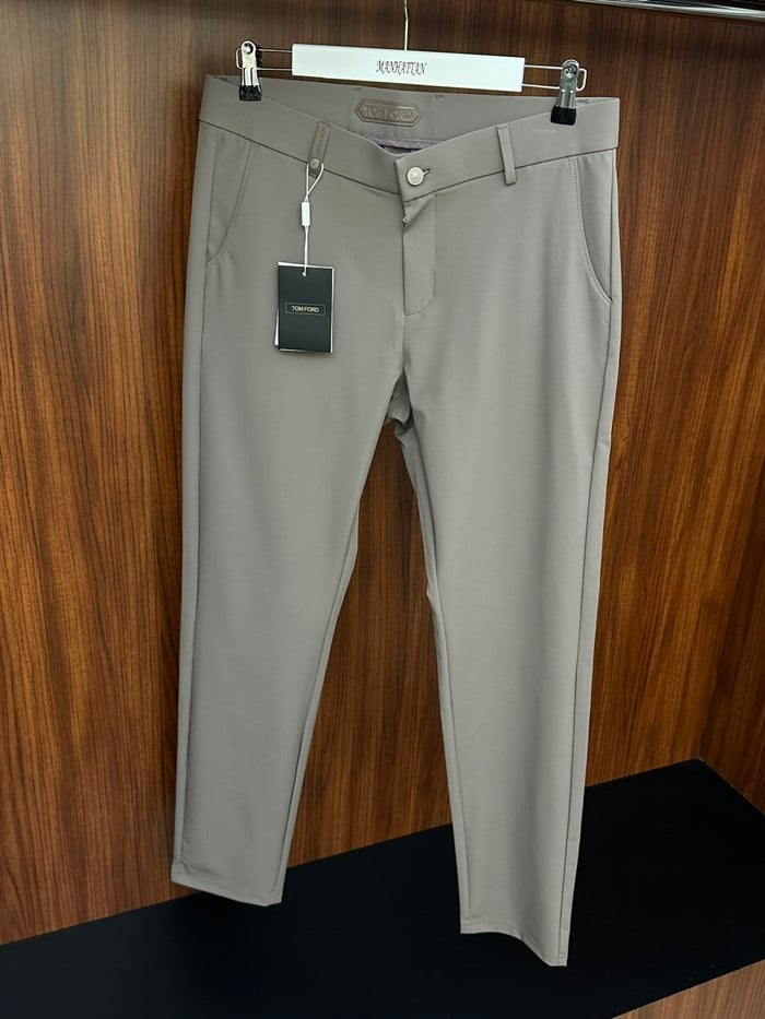 Arka Cep Metal Logo Detaylı Modal Kumaş  Pantolon