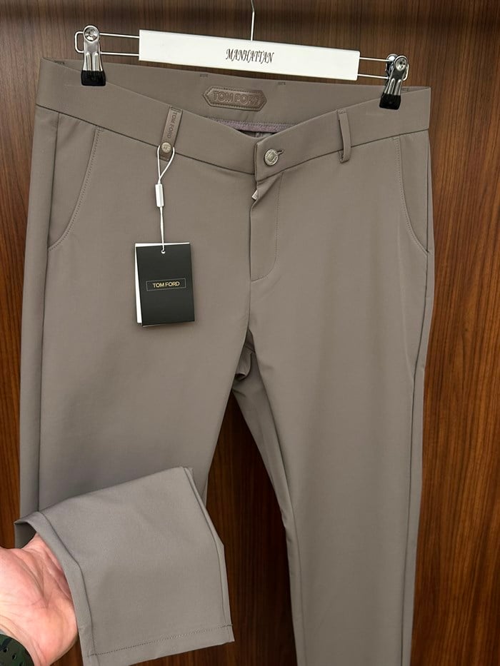 Arka Cep Metal Logo Detaylı Modal Kumaş  Pantolon