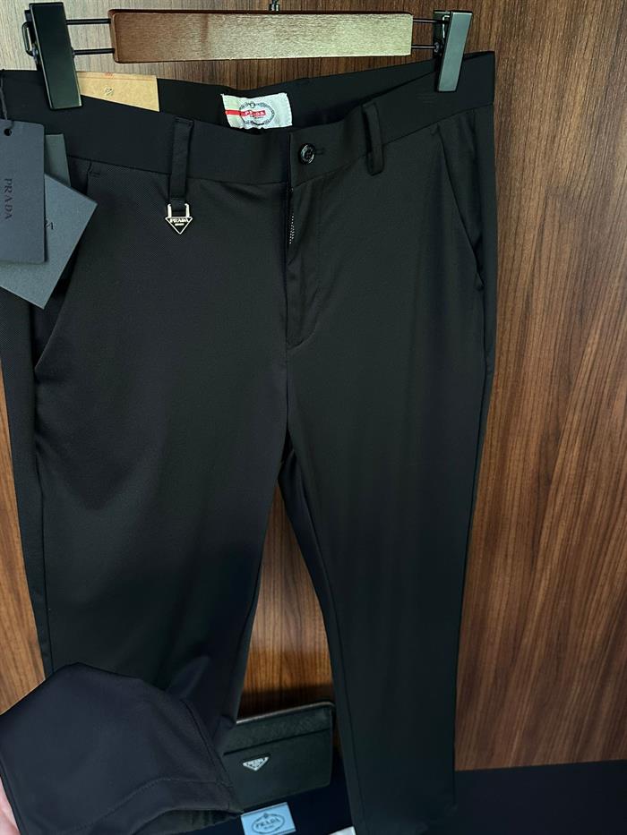 Metal Logolu Likralı Pantolon