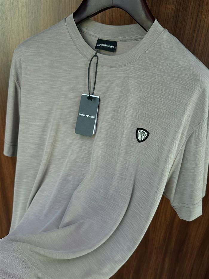 Göğüs Logolu Modal Kumaş T-Shirt