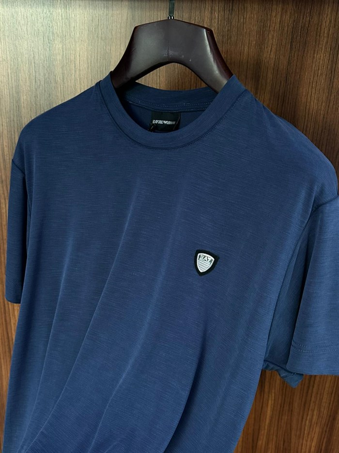 Göğüs Logolu Modal Kumaş T-Shirt