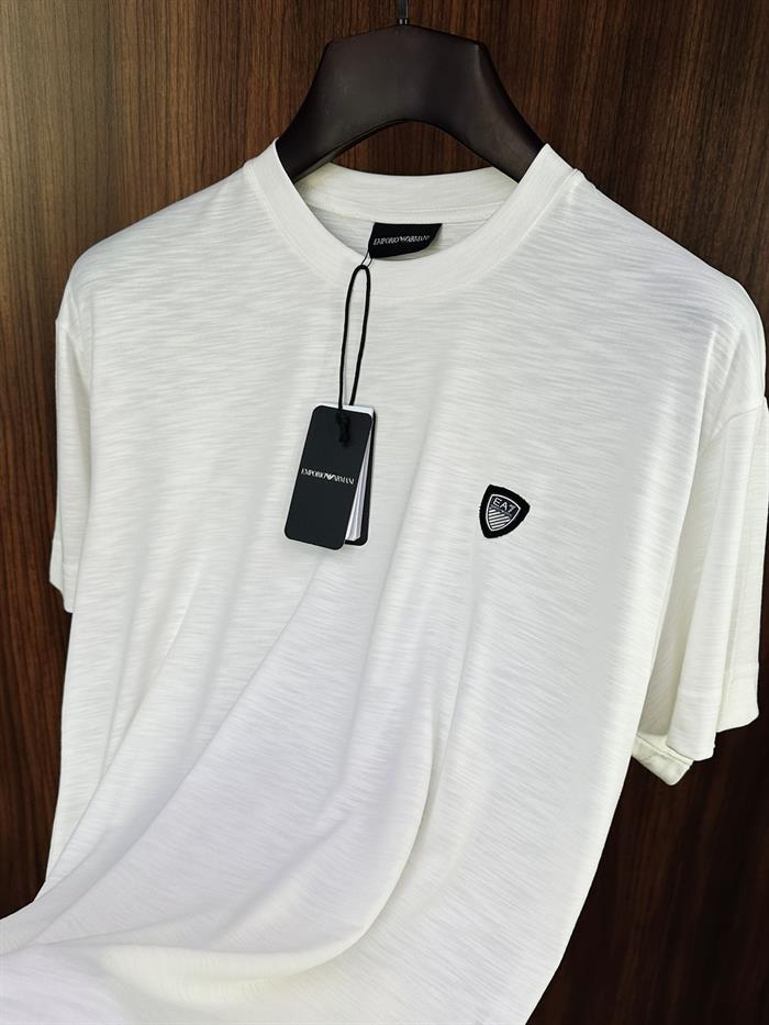 Göğüs Logolu Modal Kumaş T-Shirt