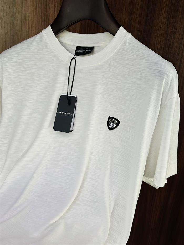 Göğüs Logolu Modal Kumaş T-Shirt