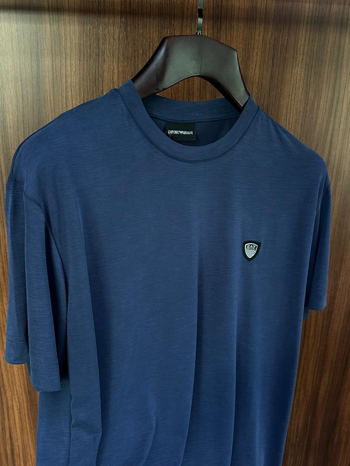 Göğüs Logolu Modal Kumaş T-Shirt